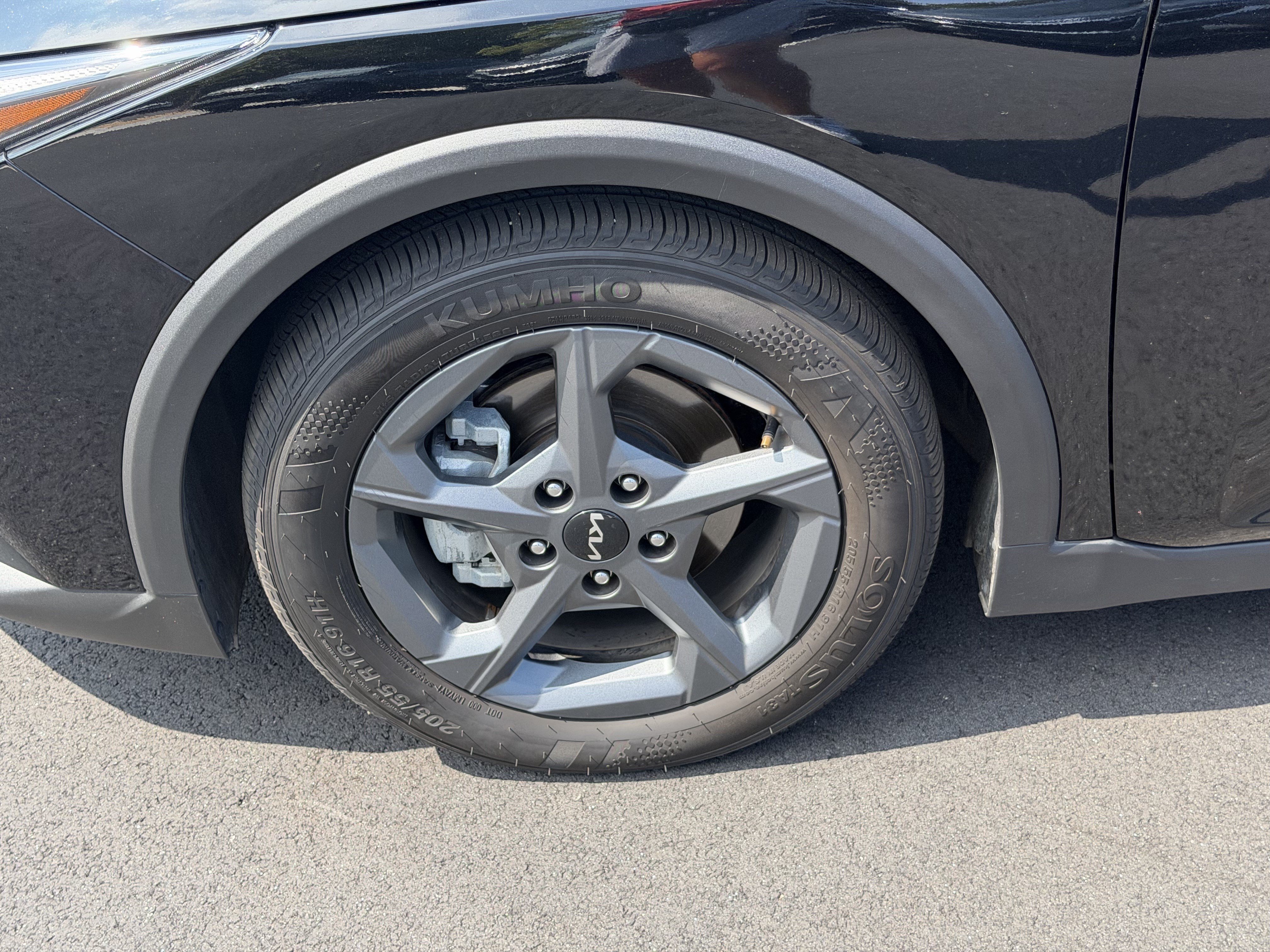 Certified 2025 Kia K4 FWD image 11