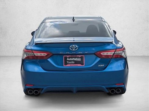 Used 2019 Toyota Camry XSE FWD image 7