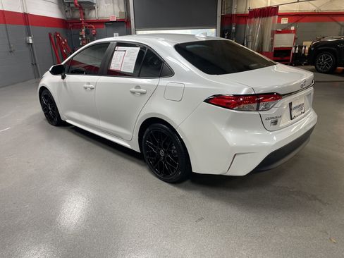 Certified 2023 Toyota Corolla LE image 8