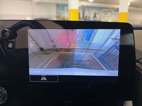 Used 2021 Chevrolet Corvette Stingray Coupe w/ 1LT image 8