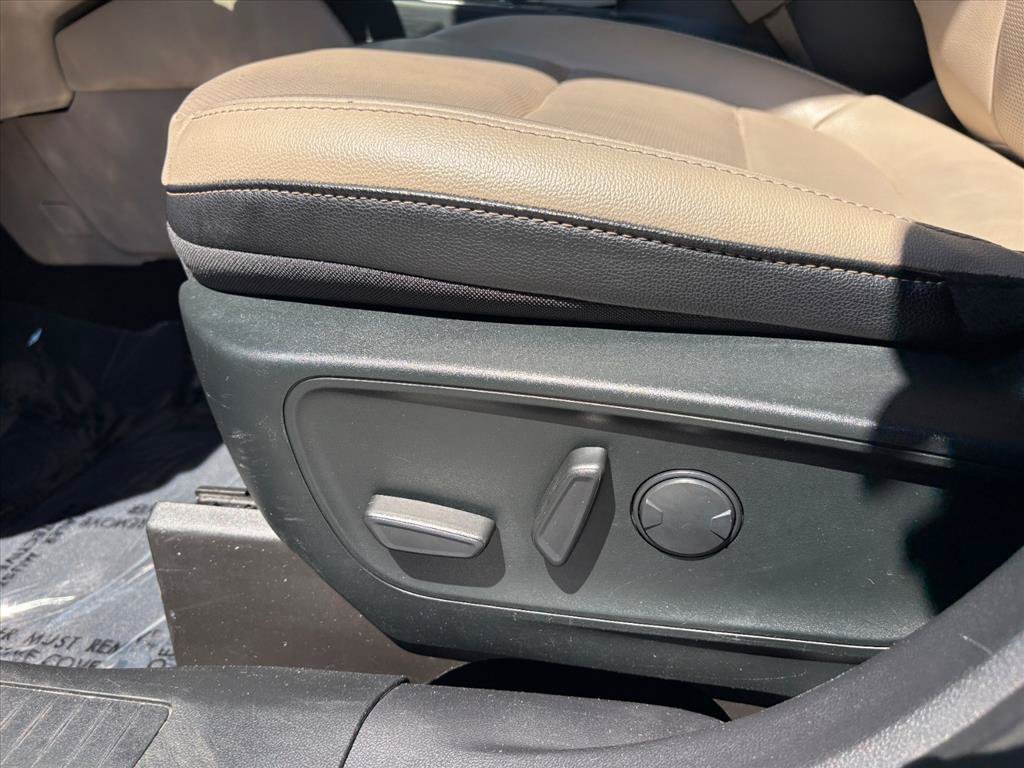 Used 2022 Ford Escape SEL AWD/4WD image 16
