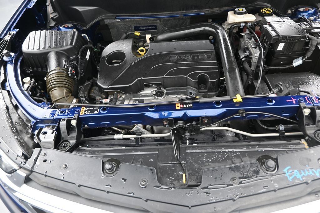 Used 2023 Chevrolet Equinox LS FWD image 14