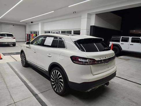 Used 2022 Lincoln Nautilus Black Label w/ Class II Trailer Tow Package AWD/4WD image 4