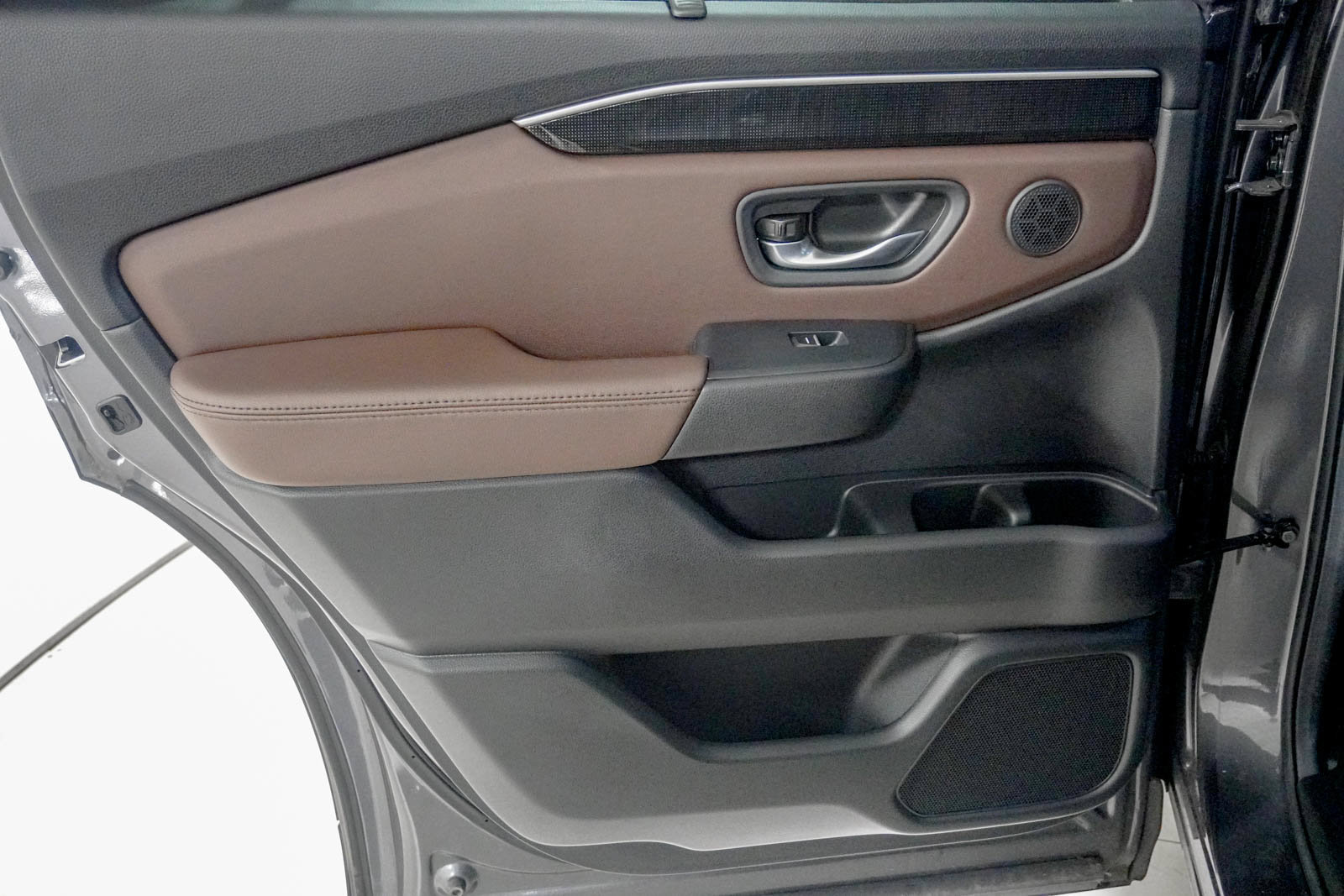 Certified 2025 Honda Pilot Elite image 38