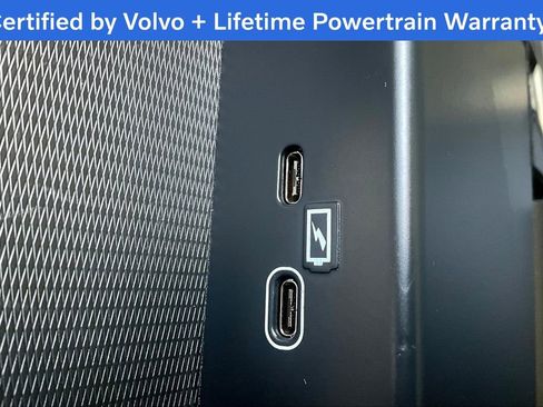 Used 2023 Volvo S90 T8 Ultimate w/ Lounge Package image 32