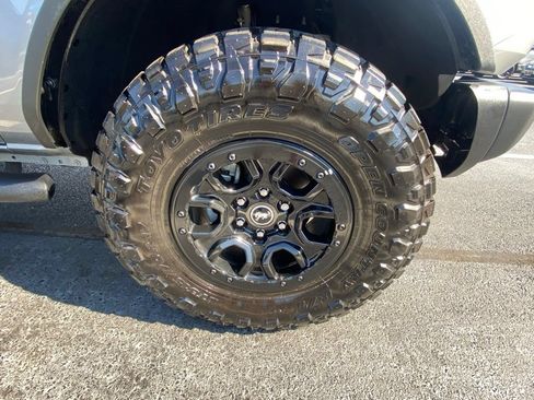 Certified 2023 Ford Bronco Wildtrak AWD/4WD image 31