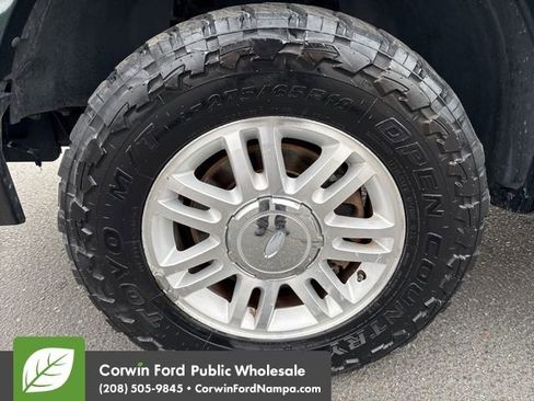 Used 2013 Ford F150 Lariat w/ Mid Equipment Group image 9