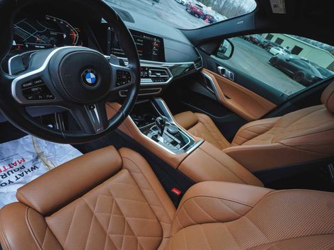 Used 2023 BMW X6 xDrive40i w/ M Sport Package image 15