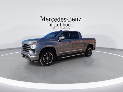 Used 2025 Chevrolet Silverado 1500 High Country w/ Technology Package image 4