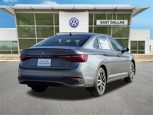 New 2026 Volkswagen Jetta SE image 3