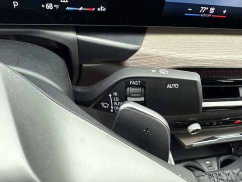 Used 2025 BMW 330i Sedan image 39