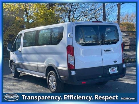 Used 2023 Ford Transit 350 XLT image 10