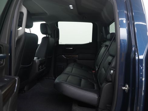 Used 2019 Chevrolet Silverado 1500 RST image 17