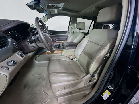Used 2019 Chevrolet Tahoe Premier image 13