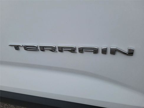 Used 2026 GMC Terrain Elevation FWD image 7