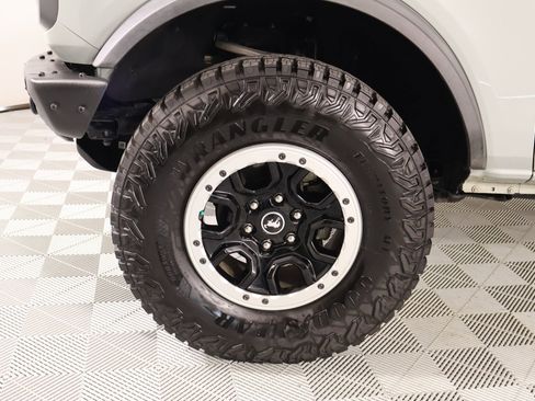 Used 2021 Ford Bronco Badlands AWD/4WD image 18