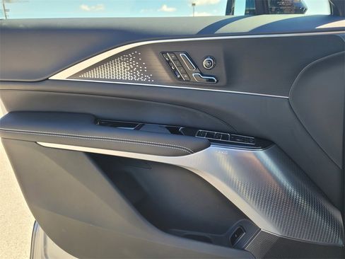 New 2026 Cadillac Lyriq V image 23