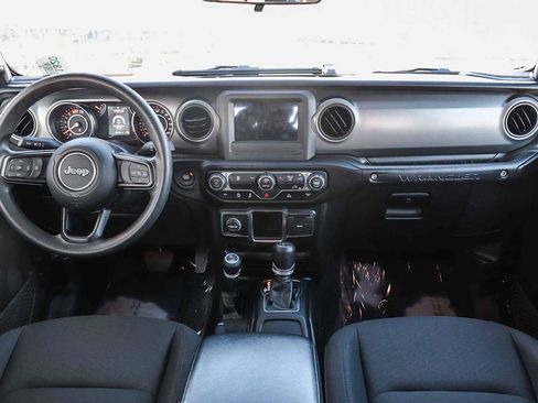 Used 2022 Jeep Wrangler Unlimited Sport image 12