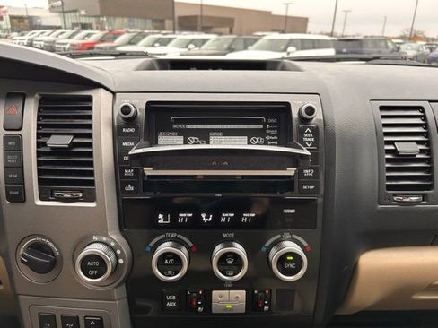 Used 2013 Toyota Sequoia Platinum image 20