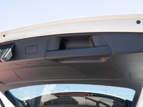 New 2026 Volkswagen Atlas SE image 36