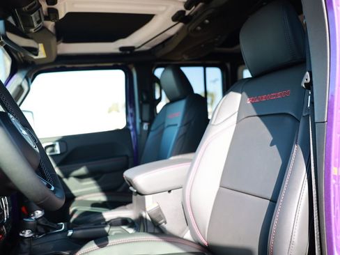 New 2026 Jeep Wrangler Unlimited Rubicon AWD/4WD image 13