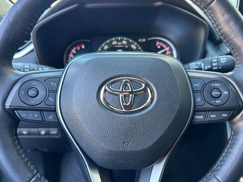 Used 2020 Toyota RAV4 TRD Off-Road w/ TRD Off-Road Weather Package AWD/4WD image 17