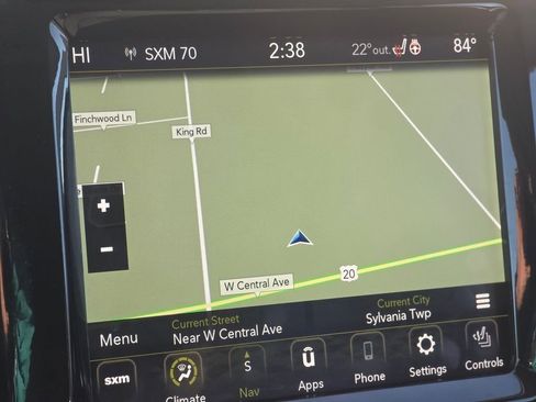 Used 2019 Jeep Cherokee Limited image 3