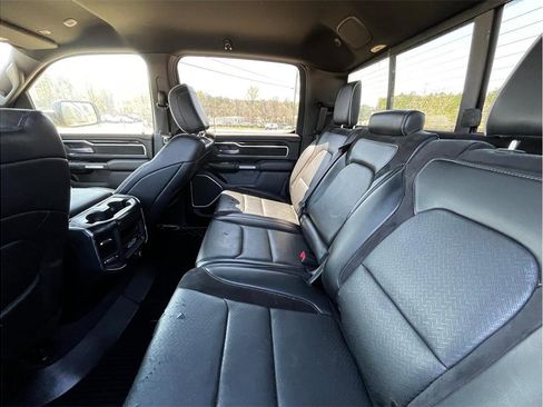 Used 2019 RAM 1500 Laramie AWD/4WD image 43