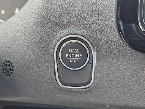 Used 2025 Mercedes-Benz Sprinter 2500 image 31