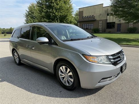 Used 2017 Honda Odyssey EX-L image 4