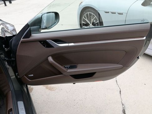 Used 2020 Porsche 911 Carrera 4S image 47