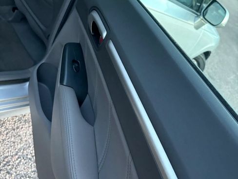 Used 2010 Honda Civic EX-L image 28