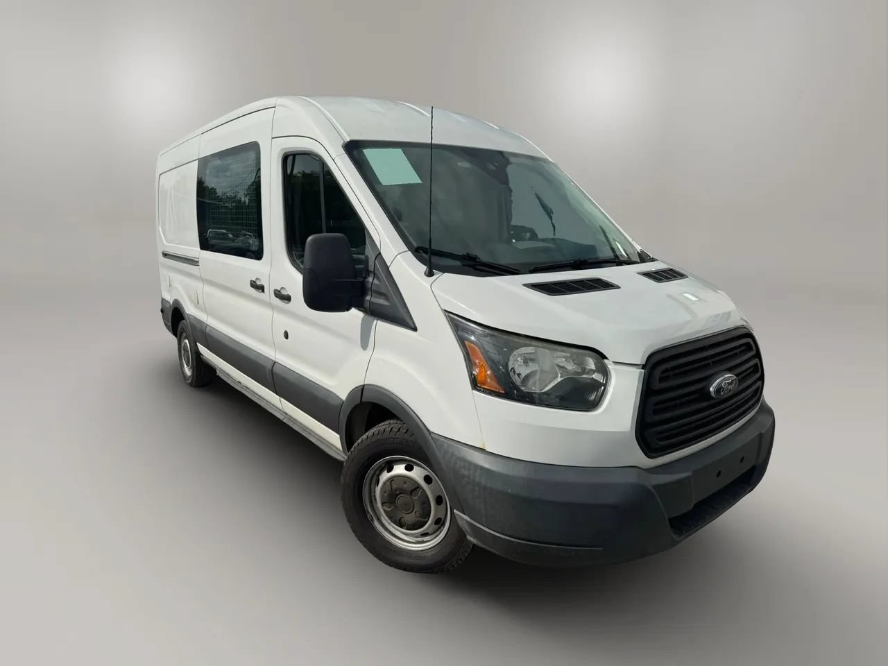Used 2016 Ford Transit 350 148 Medium Roof RWD image 2