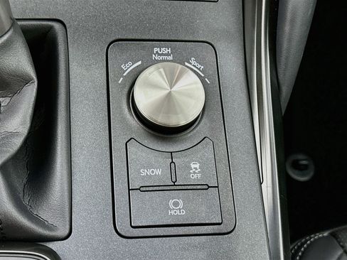 Used 2024 Lexus IS 350 F Sport RWD image 25
