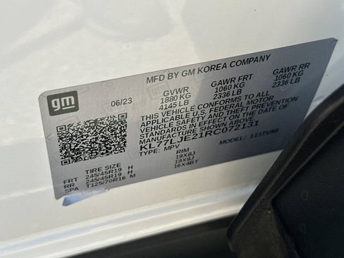 Used 2024 Chevrolet Trax RS w/ Driver Confidence Package FWD image 28