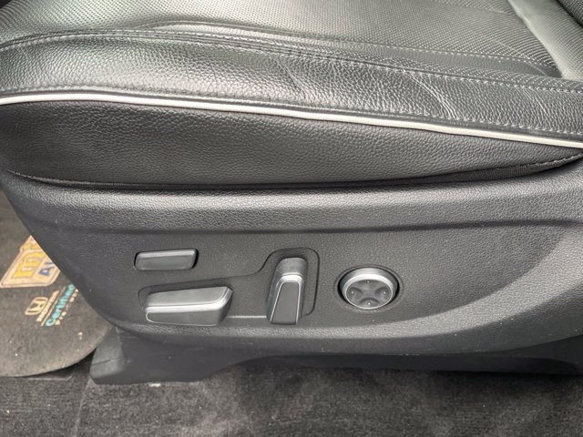 Used 2024 Hyundai Palisade Limited AWD/4WD image 6