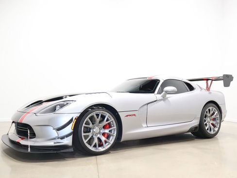 Used 2017 Dodge Viper GTC w/ ACR Package image 3