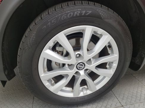 Used 2021 Nissan Rogue Sport SV FWD image 31