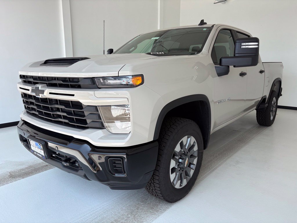 New 2026 Chevrolet Silverado 2500 Custom w/ Custom Value Package AWD/4WD image 12