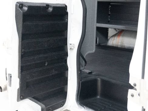 Used 2016 Chevrolet Express 2500 RWD image 68