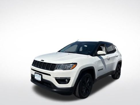 Used 2019 Jeep Compass Latitude AWD/4WD image 10
