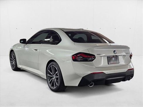 Used 2025 BMW 230i xDrive Coupe w/ Convenience Package image 8
