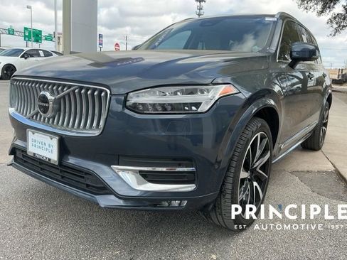 Certified 2023 Volvo XC90 B5 Plus image 4