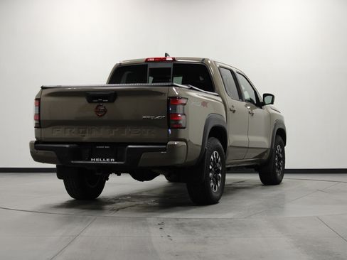 Used 2022 Nissan Frontier PRO-4X image 4