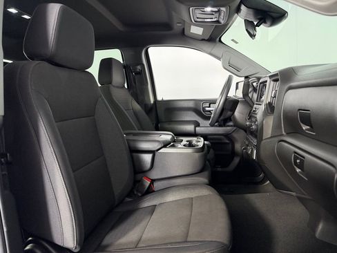 Used 2025 Chevrolet Silverado 1500 Custom Trail Boss image 30