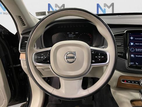 Used 2017 Volvo XC90 T6 Inscription w/ Convenience Package image 12