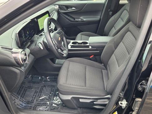 Certified 2025 Chevrolet Equinox LT image 21