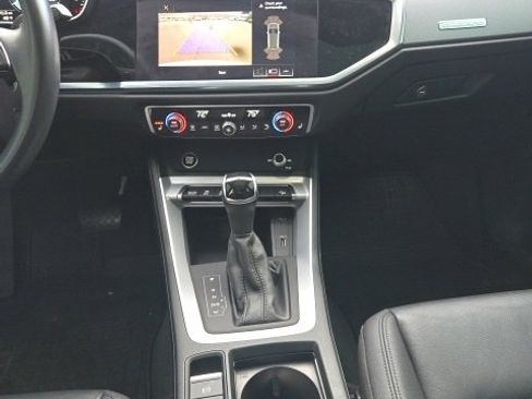 Used 2021 Audi Q3 2.0T Premium w/ Convenience Package image 22