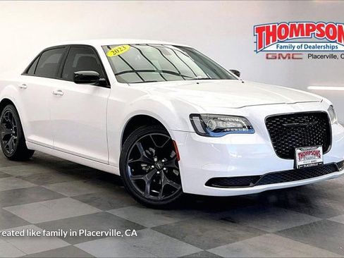 Used 2023 Chrysler 300 Touring w/ Sport Appearance Package RWD image 1