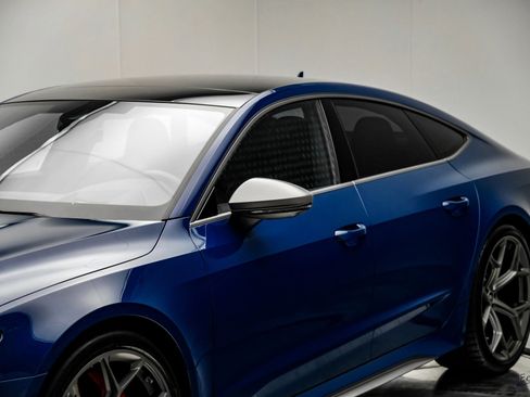 Used 2024 Audi RS 7 Performance w/ Executive Package image 24